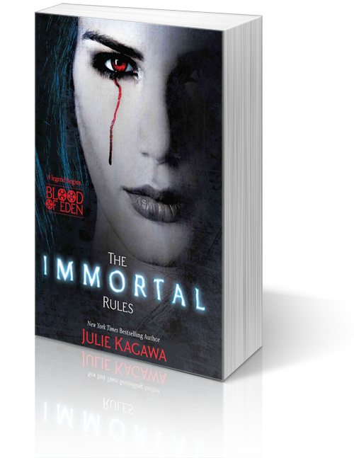 The Immortal Rules by Julie Kagawa Book 1 in the Blood of Eden series 